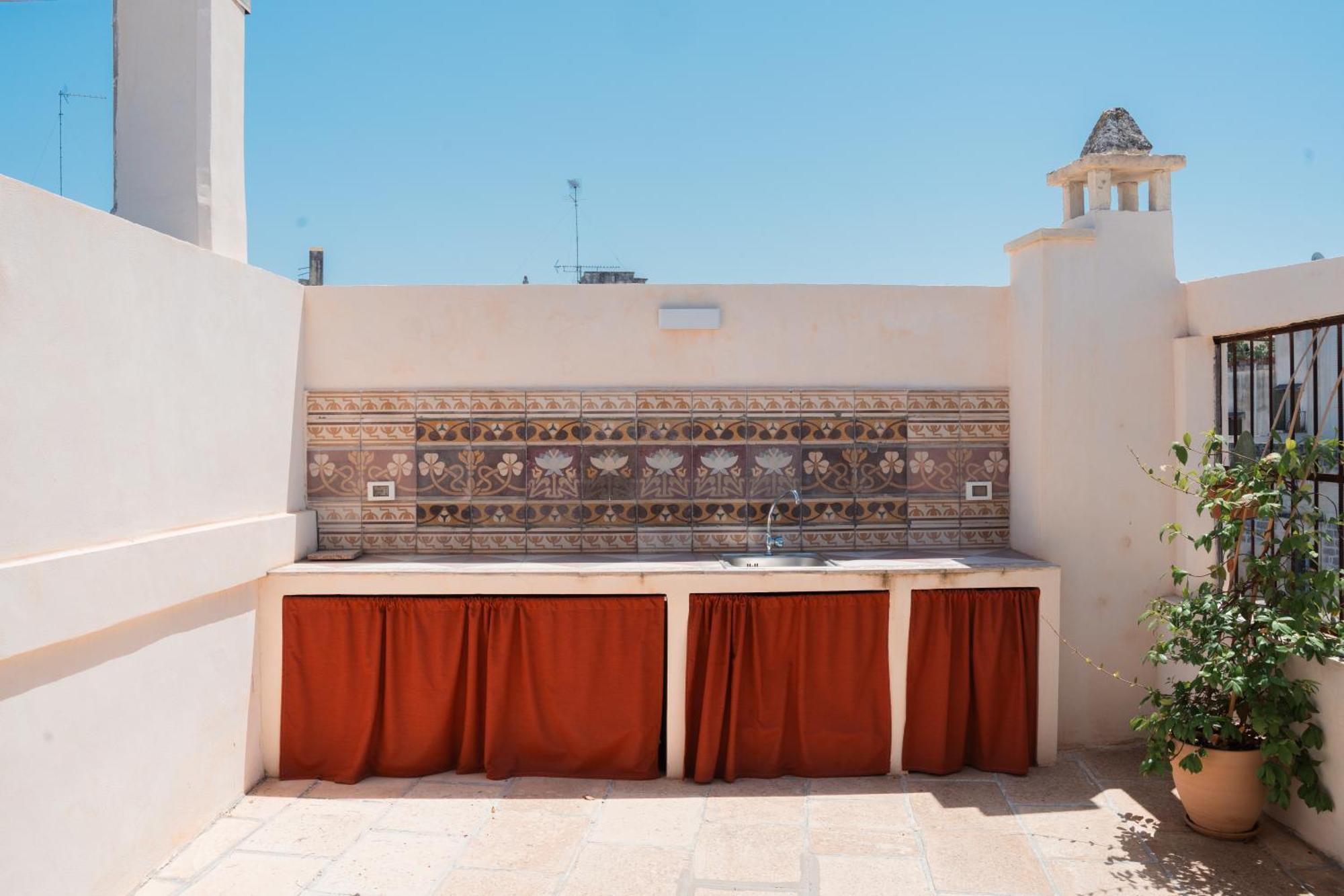 Lotus Apartment & Rooftop By Residence Colibri Lecce Dış mekan fotoğraf