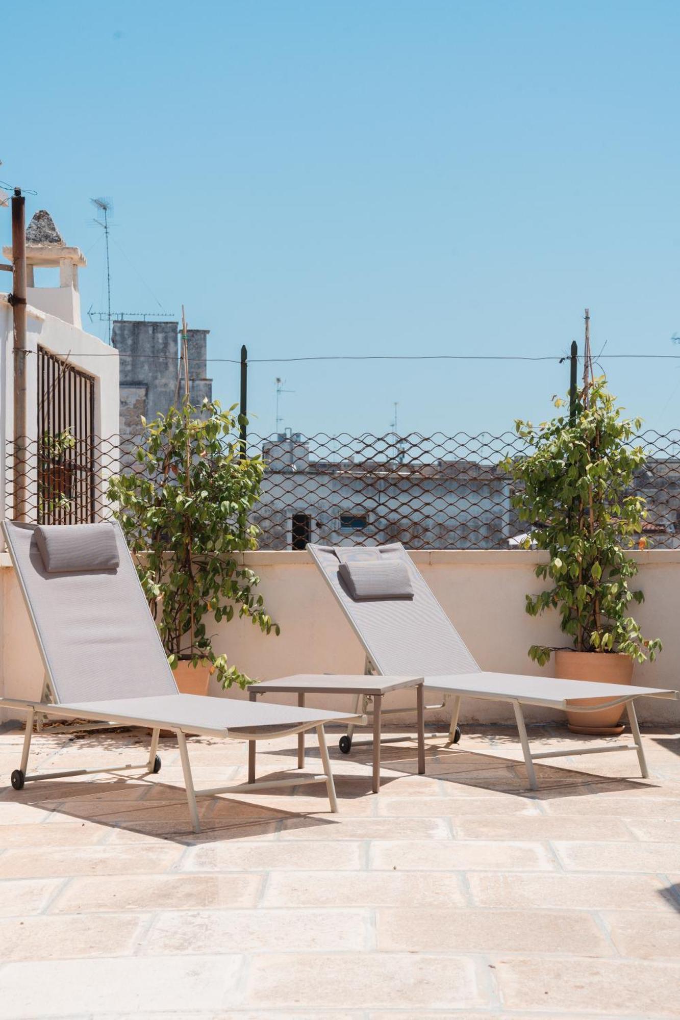 Lotus Apartment & Rooftop By Residence Colibri Lecce Dış mekan fotoğraf